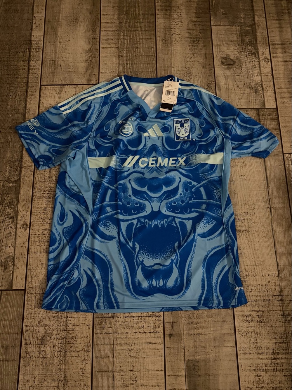 Tigres UANL 2025/26 Away Jersey  Soccer Jersey Blue Size XL